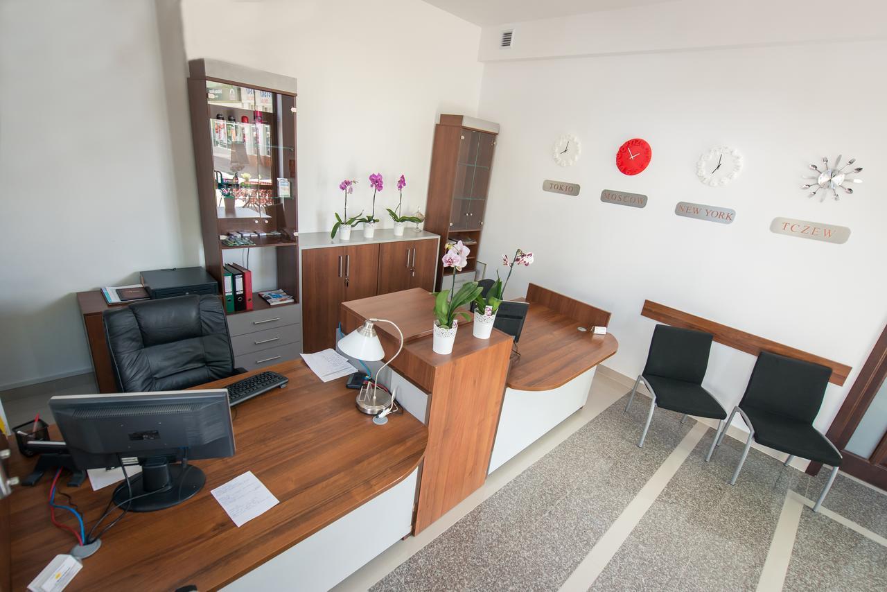First Hotel Tczew Buitenkant foto