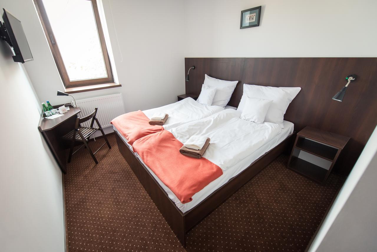 First Hotel Tczew Buitenkant foto